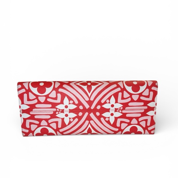 Louis Vuitton OnTheGo GM Crafty Monogram *LIMITED EDITION/AUTHENTICATED* - Picture 6 of 15